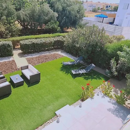 Garden House *